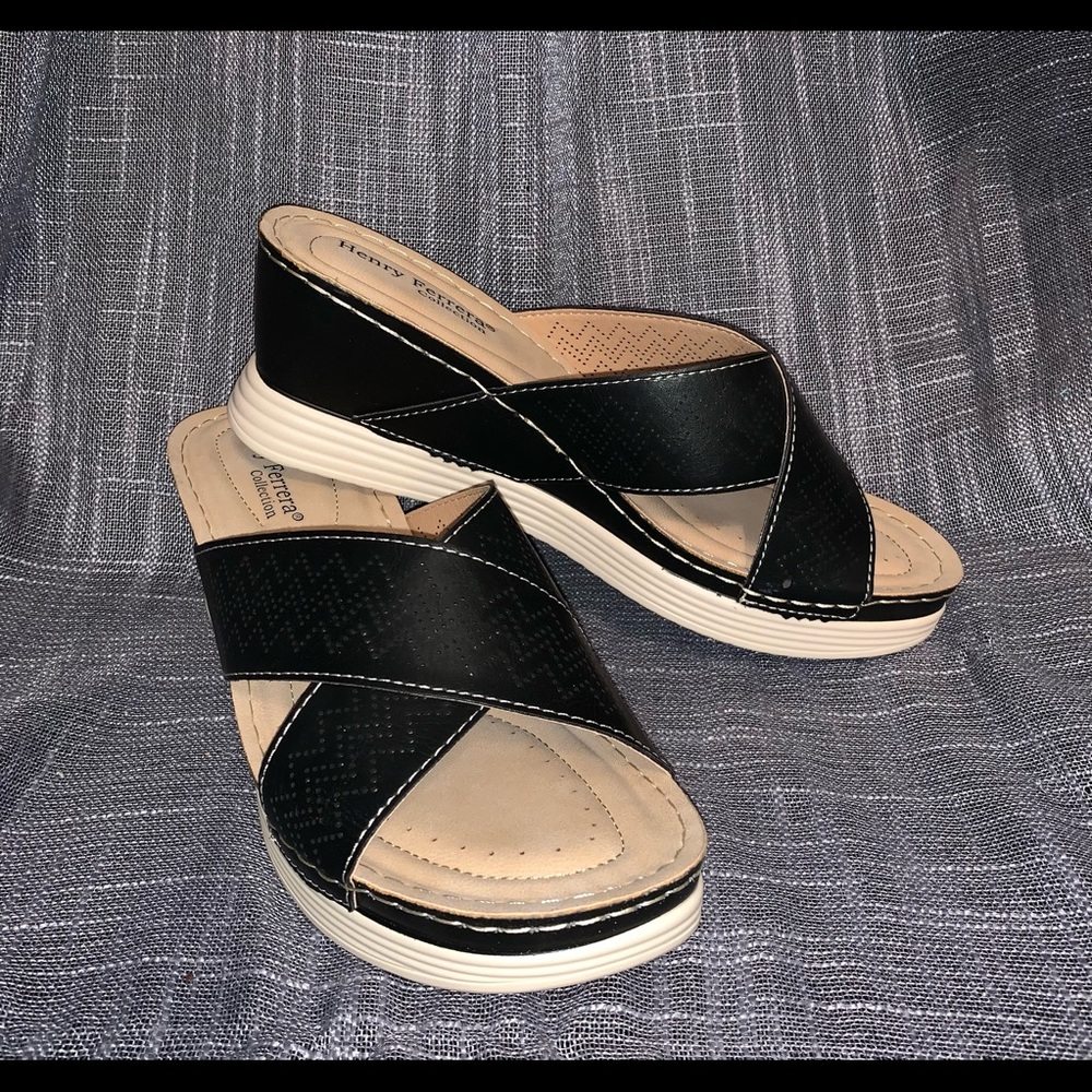Henry Ferrera black sandals sz 8.5